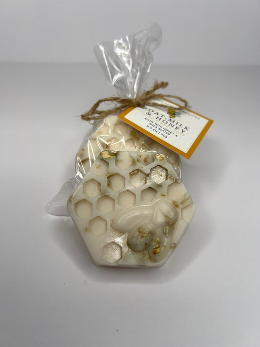 Oat Milk & Honeycomb Body Soap